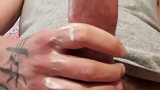 Two handed style to a creamy cumshot