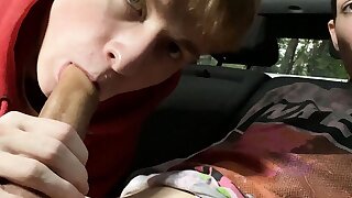 Teenage twinks Matty and Aiden blowjobs in the car outdoors